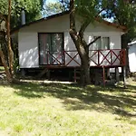 Cabanas Y Camping El Manzano