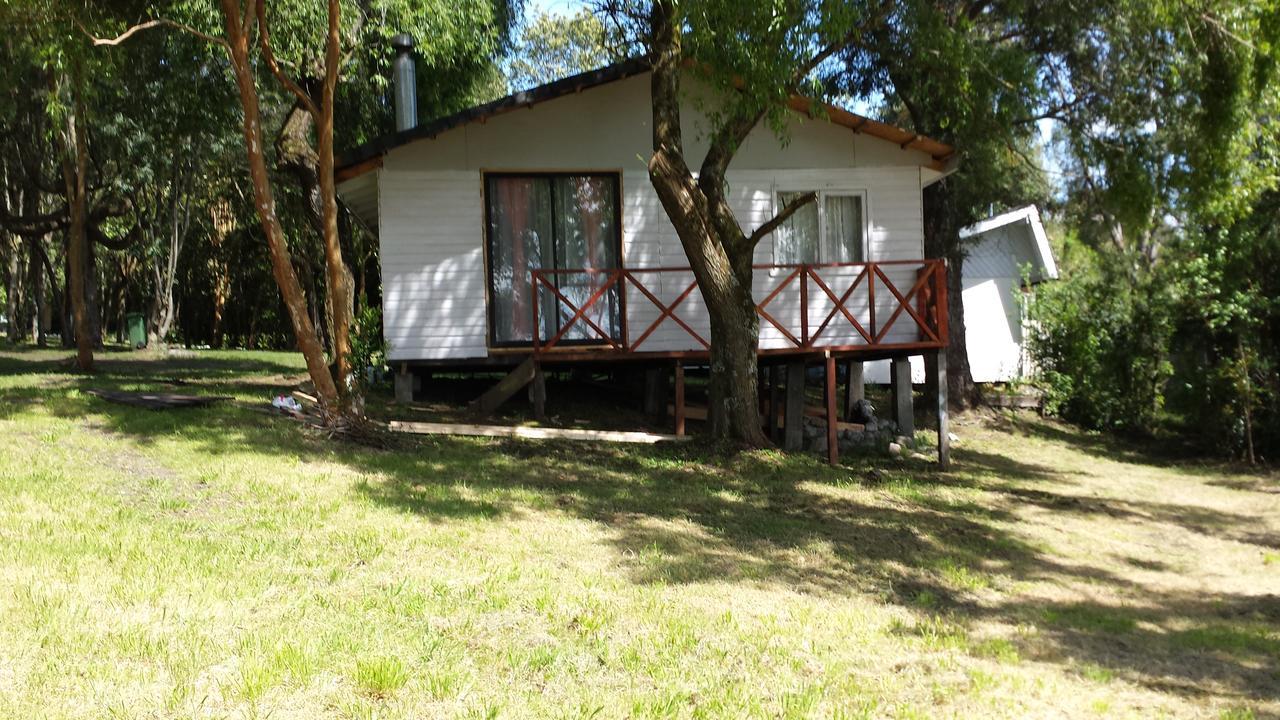 Alojamento Cabanas Y Camping El Manzano